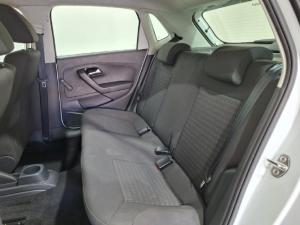 Volkswagen Polo Vivo hatch 1.4 Trendline - Image 8