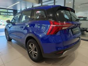 Mahindra XUV700 2.0T AX5 - Image 3
