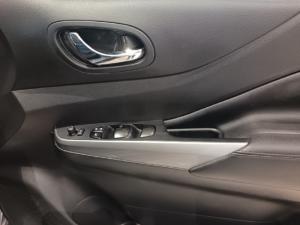 Nissan Navara 2.5DDTi double cab LE Plus - Image 14