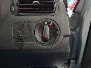 Volkswagen Polo Vivo hatch 1.4 Trendline - Image 12