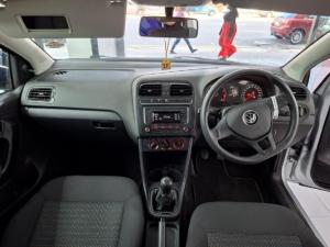 Volkswagen Polo Vivo hatch 1.4 Trendline - Image 6