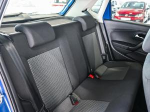 Volkswagen Polo Vivo hatch 1.6 Highline - Image 18