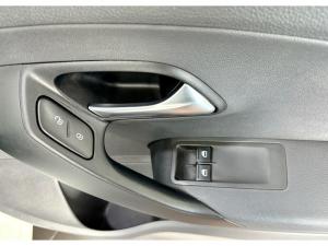 Volkswagen Polo Vivo hatch 1.4 - Image 10