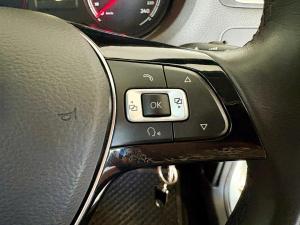 Volkswagen Polo Vivo hatch 1.6 Style - Image 6
