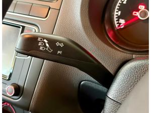 Volkswagen Polo Vivo hatch 1.6 Comfortline auto - Image 10