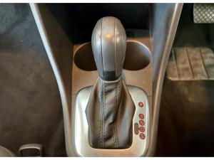 Volkswagen Polo Vivo hatch 1.6 Comfortline auto - Image 6