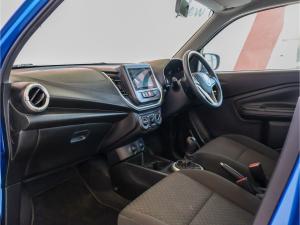 Toyota Vitz 1.0 XR manual - Image 7