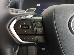 Lexus LX 500d Urban - Image 9