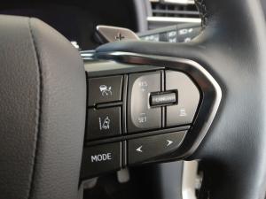 Lexus LX 500d Urban - Image 10