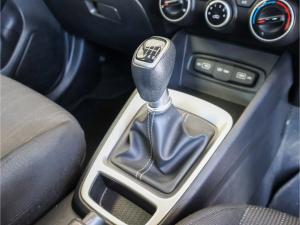 Hyundai Venue 1.0T Fluid - Image 9