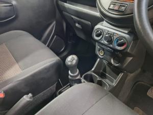 Suzuki S-Presso 1.0 GL manual - Image 11