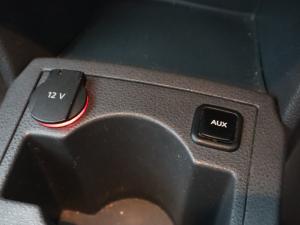 Volkswagen Polo Vivo sedan 1.4 - Image 16