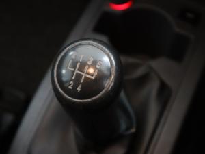 Volkswagen Polo Vivo sedan 1.4 - Image 17