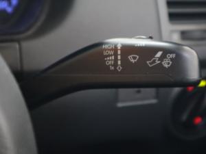 Volkswagen Polo Vivo sedan 1.4 - Image 19