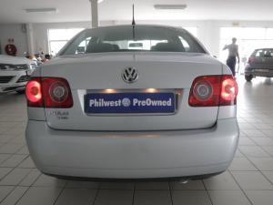 Volkswagen Polo Vivo sedan 1.4 - Image 6