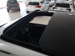 Volkswagen Touareg V6 TDI Luxury - Image 10