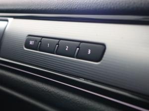 Volkswagen Touareg V6 TDI Luxury - Image 26
