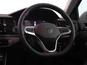 Volkswagen Polo hatch 1.0TSI Life auto - Image 11