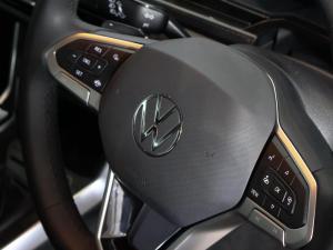 Volkswagen Polo hatch 1.0TSI Life auto - Image 21