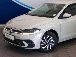 Volkswagen Polo hatch 1.0TSI Life auto - Image 6