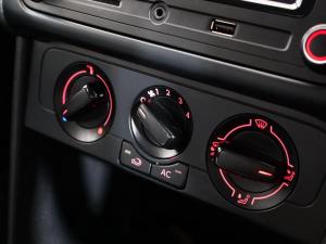 Volkswagen Polo Vivo hatch 1.4 Trendline - Image 13