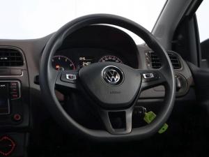 Volkswagen Polo Vivo hatch 1.4 Trendline - Image 17