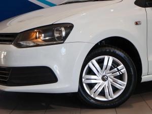 Volkswagen Polo Vivo hatch 1.4 Trendline - Image 5