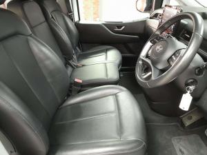 Hyundai Staria 2.2D Executive automatic - Image 11