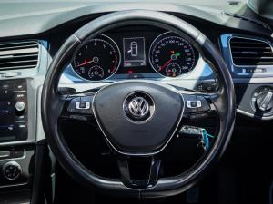 Volkswagen Golf 1.4TSI Comfortline - Image 13