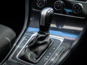 Volkswagen Golf 1.4TSI Comfortline - Image 16