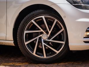 Volkswagen Golf 1.4TSI Comfortline - Image 2