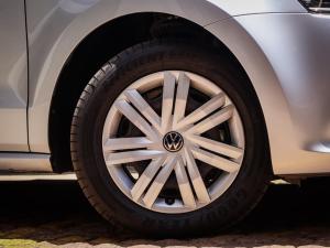 Volkswagen Polo Vivo hatch 1.4 Trendline - Image 2