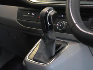 Volkswagen Transporter 2.0TDI Kombi SWB Trendline auto - Image 12