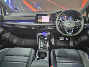 Volkswagen Golf R - Image 17