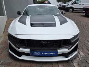 Ford Mustang Dark Horse fastback - Image 2