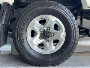 Toyota Land Cruiser 79 4.0 V6 single cab - Image 7