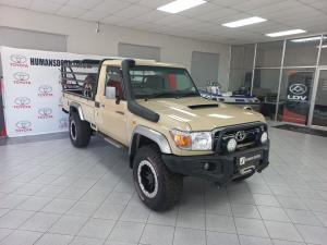 Toyota Land Cruiser 79 4.5D-4D LX V8 single cab - Image 1