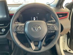 Toyota Corolla Cross 1.8 GR-Sport - Image 8