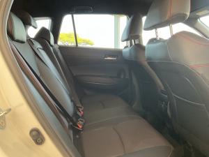 Toyota Corolla Cross 1.8 GR-Sport - Image 18