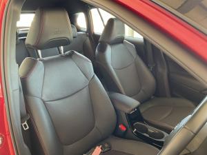 Toyota Corolla Cross 1.8 HEV GR-Sport - Image 17