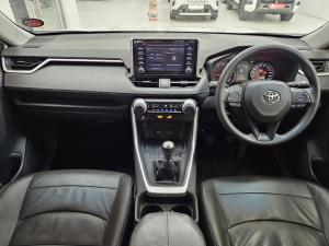 Toyota RAV4 2.0 GX - Image 6