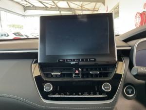 Toyota Corolla Cross 1.8 HEV XR - Image 14