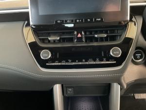 Toyota Corolla Cross 1.8 HEV XR - Image 16