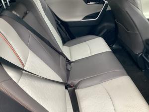 Toyota RAV4 2.0 GX-R AWD - Image 17