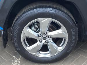 Toyota RAV4 2.0 GX-R AWD - Image 19