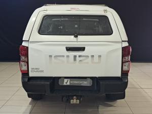 Isuzu D-Max 1.9TD double cab L 4x4 manual - Image 5