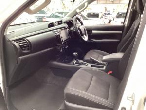 Toyota Hilux 2.4GD-6 double cab 4x4 Raider X auto - Image 7