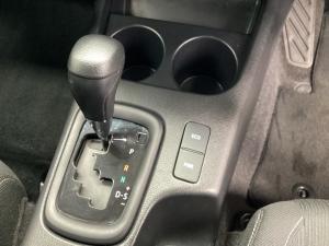 Toyota Hilux 2.4GD-6 double cab 4x4 Raider X auto - Image 12