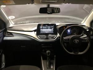 Toyota Starlet 1.5 XR auto - Image 6