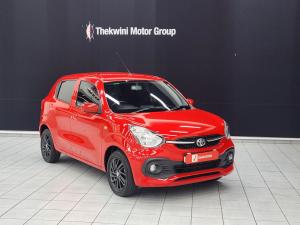 Toyota Vitz 1.0 XR manual - Image 1